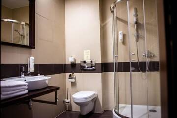 Фото номера Стандартный одноместный номер Отель Spa Medical Dwór Elizy г. Длугополе-Здруй 6
