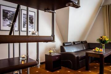 Фото номера Номер-студио - Двухуровневый Отель Spa Medical Dwór Elizy г. Длугополе-Здруй 4